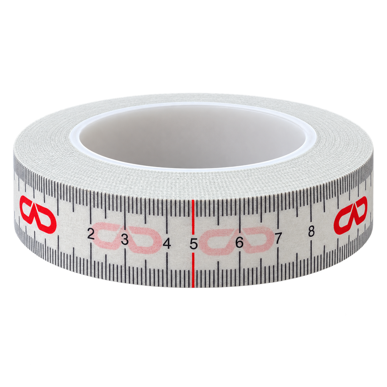 CAD-tejpen med svart millimeter- och centimeterskala samt röda CAD-markeringar c/c 10 cm